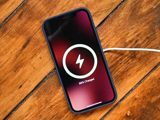 南宁苹果手机维修分享iPhone 12可以随便充电吗 